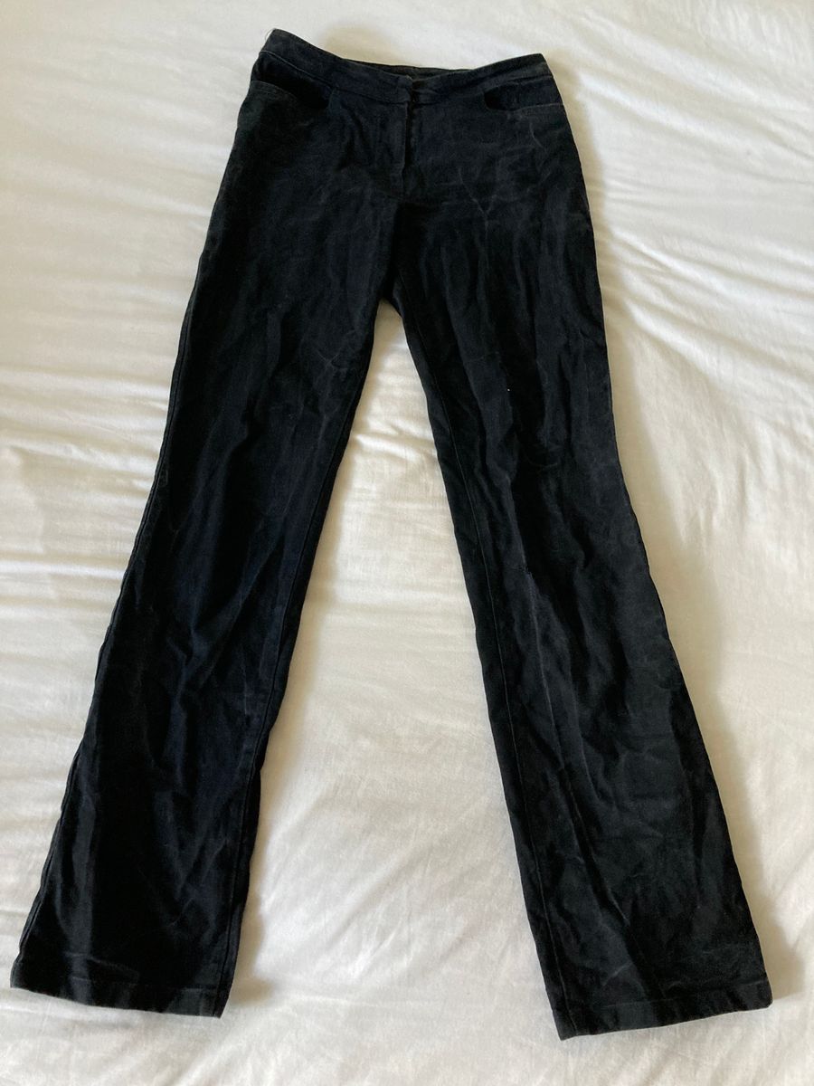 Black Flared Jeans with Detail on Back Pocket